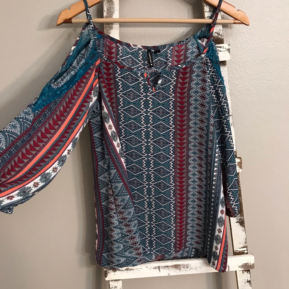 Patterned blouse